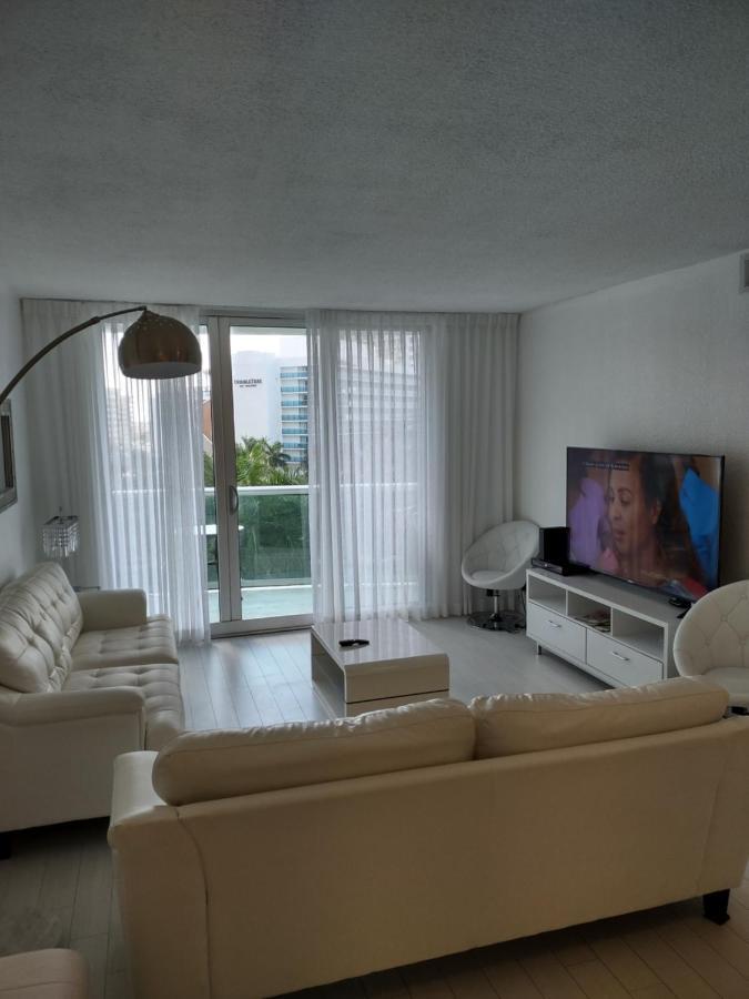 Tides Apt On Hollywood Beach Exterior photo