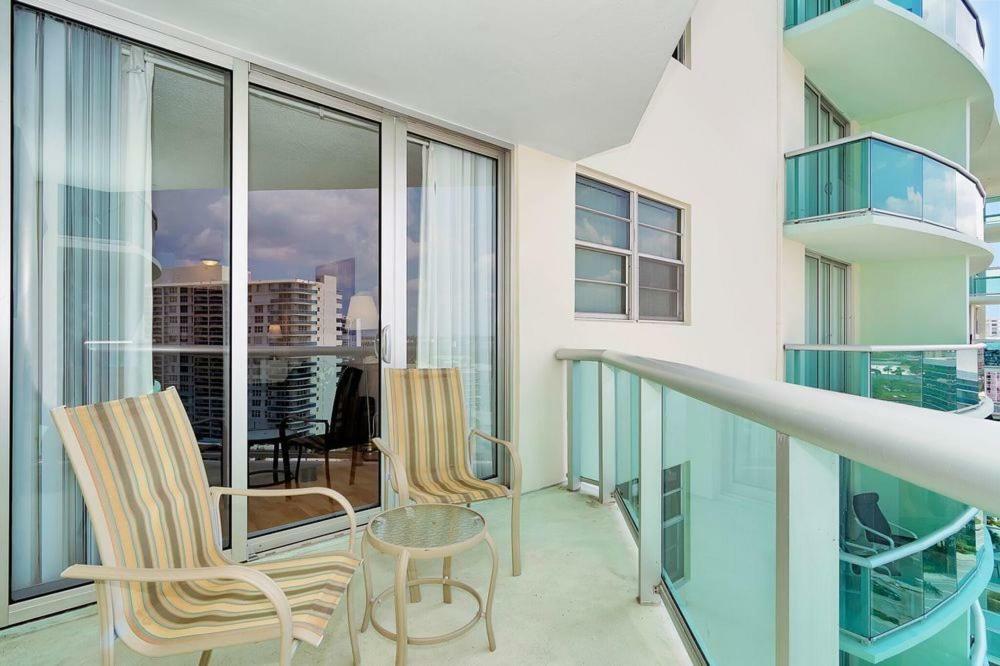 Tides Apt On Hollywood Beach Exterior photo