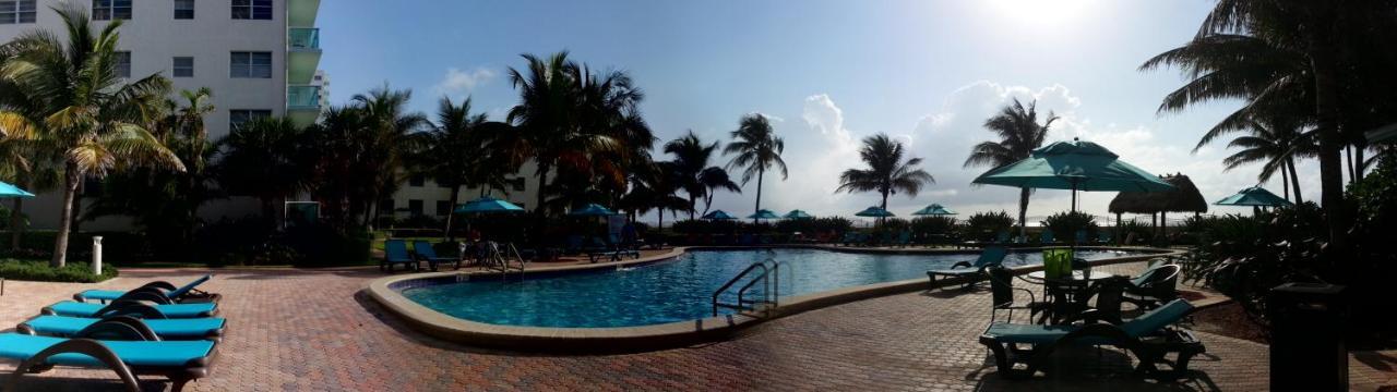 Tides Apt On Hollywood Beach Exterior photo